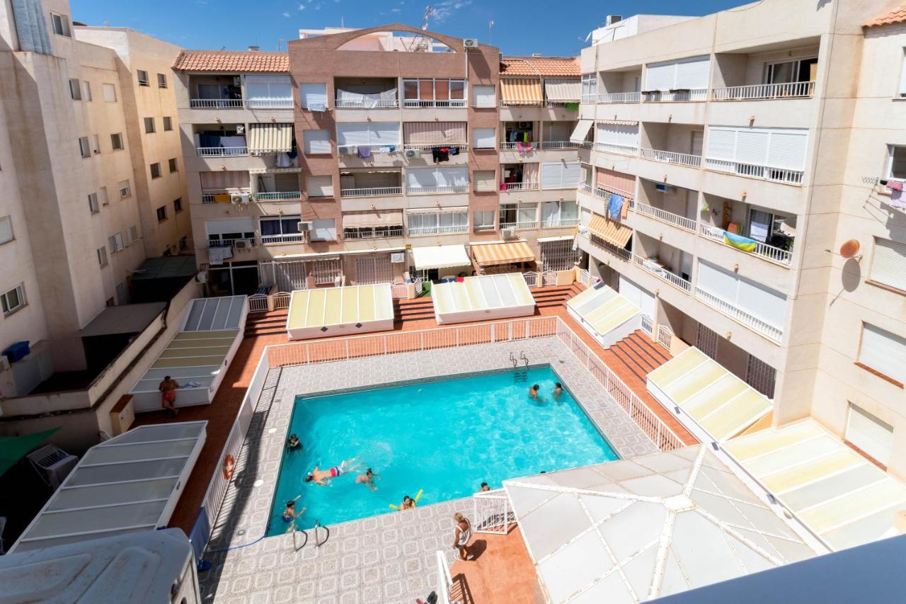 Espanatour Apartamento Alecia Torrevieja Esterno foto